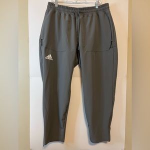 Adidas XL gray mid rise regular fit pants